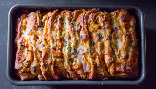 Butter Chicken Pull-Apart Bread